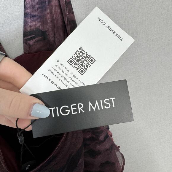 Tiger Mist Frieda Dress Womens XS Burgundy Romantic Halter Y2K Fairy Grunge - Picture 8 of 15